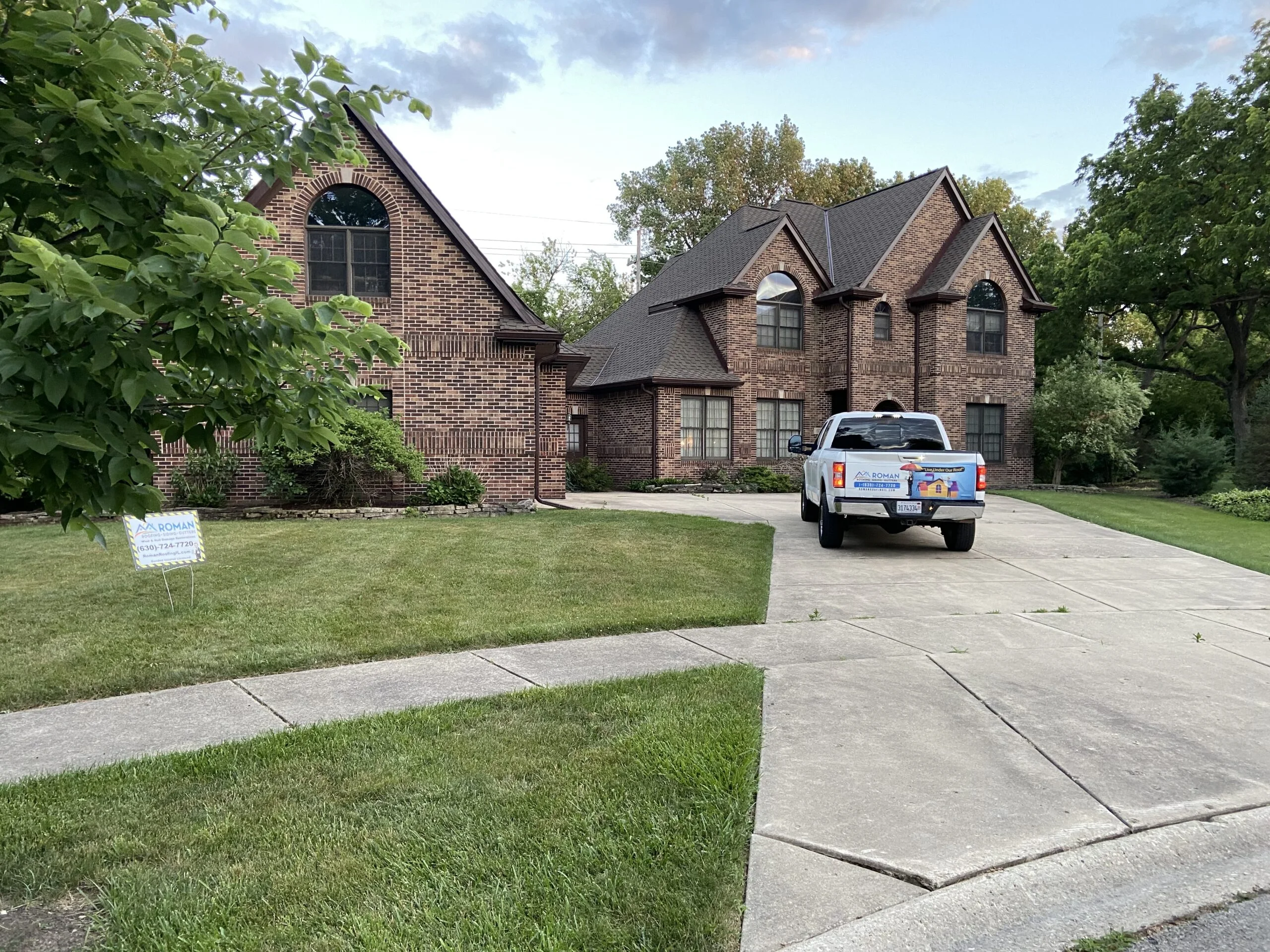 Asphalt shingle roof